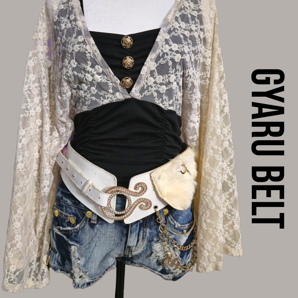 White Rokku Gyaru Leather Fur Belt With Gold Embellishments & Chains Japan